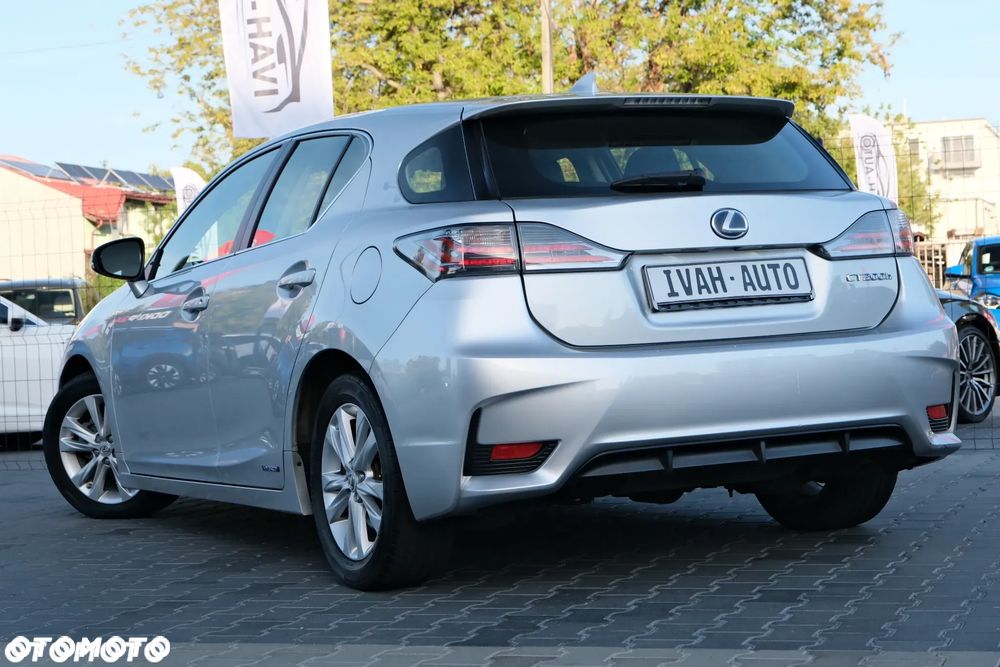 Lexus CT 200h Comfort EU6 - 10