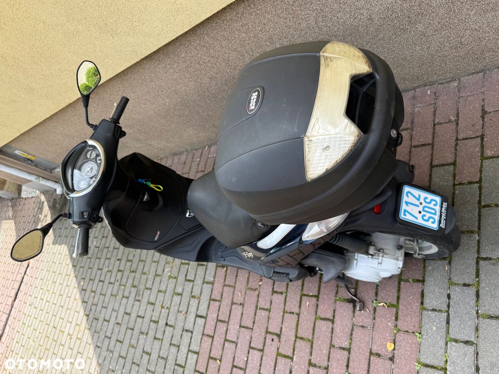 Piaggio FLY - 22