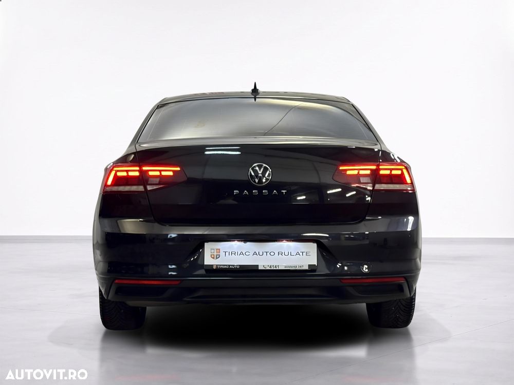 Volkswagen Passat - 5