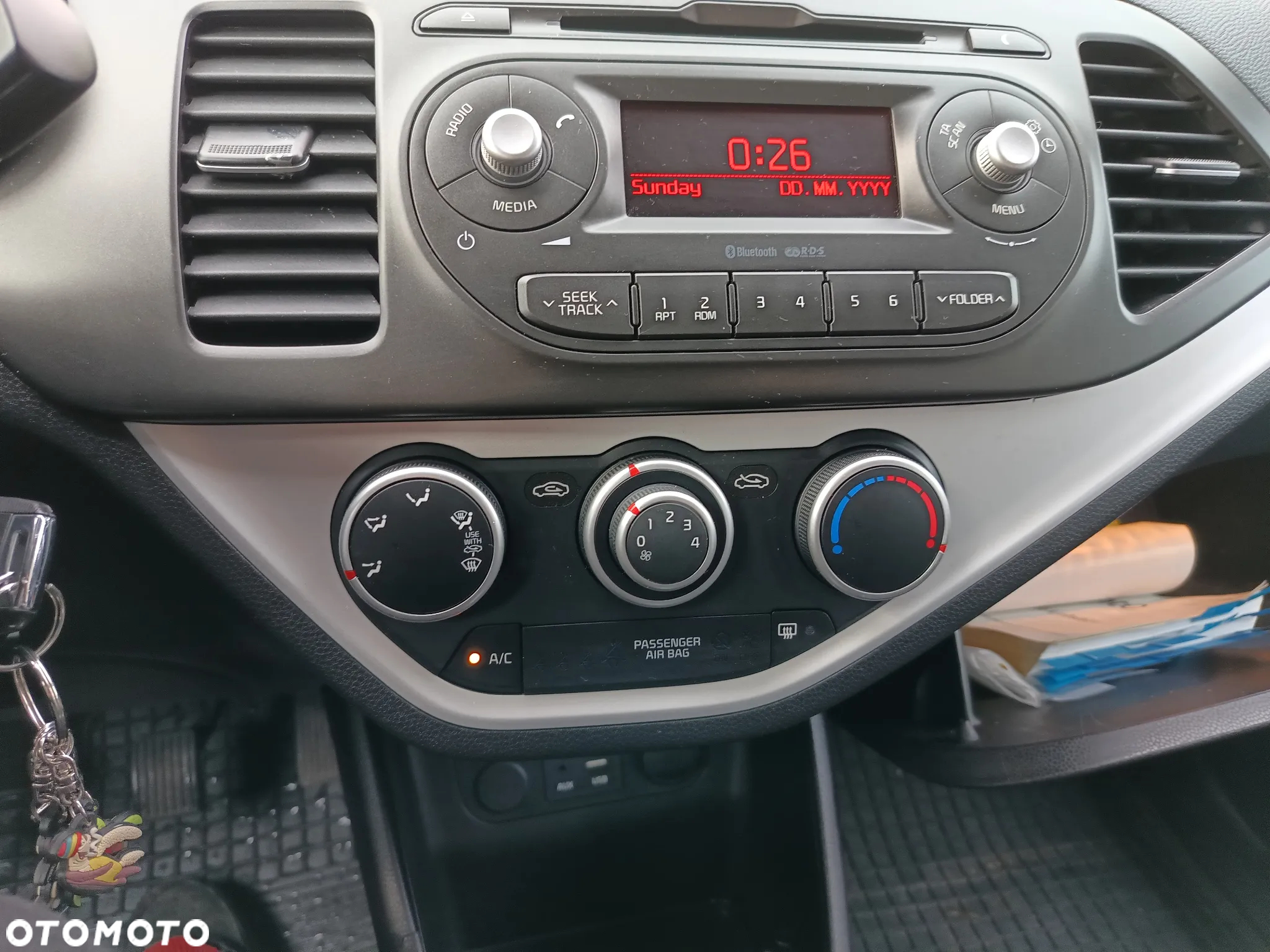 Kia Picanto - 27