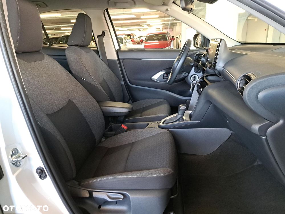 Toyota Yaris Cross Hybrid 1.5 Comfort - 15