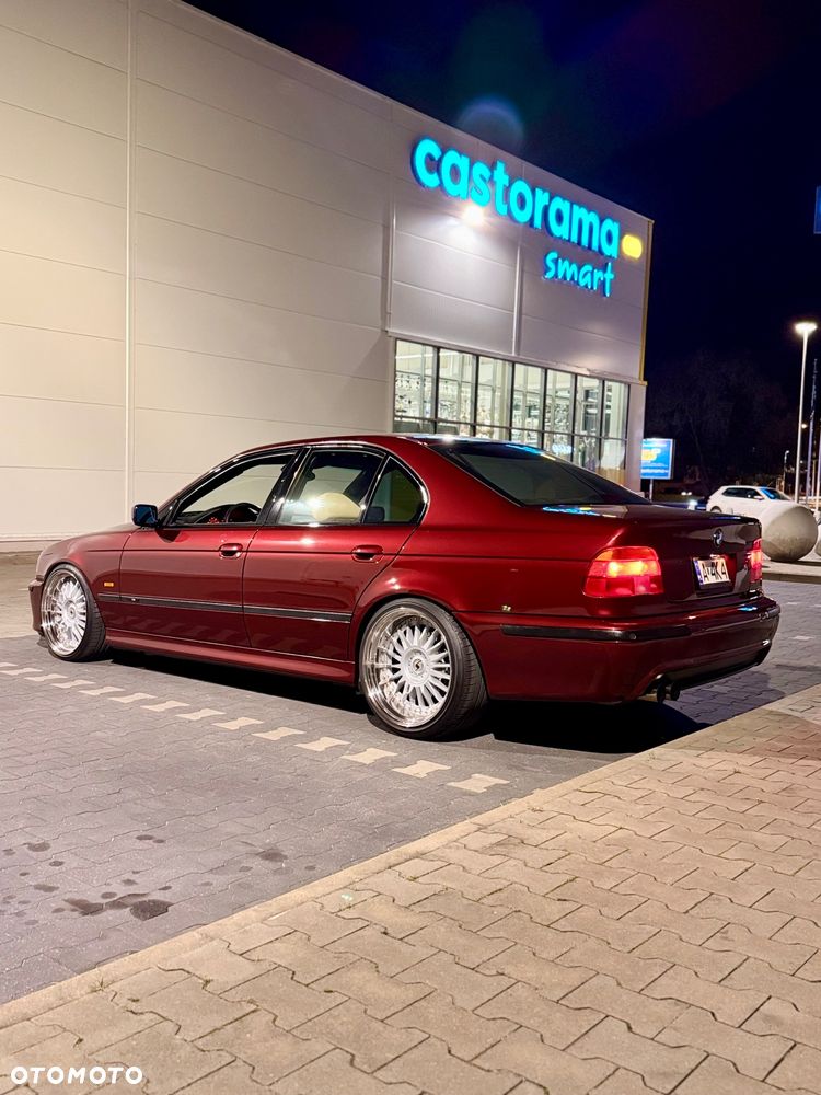 BMW Seria 5 540i - 10