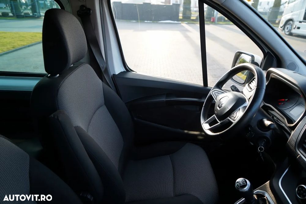 Renault TRAFIC III / AUTOBUS / 9 LOCURI / 90.000 KM / PRIMUL PROPRIETAR / SHOWROOM POLONESE / 2022 / - 19