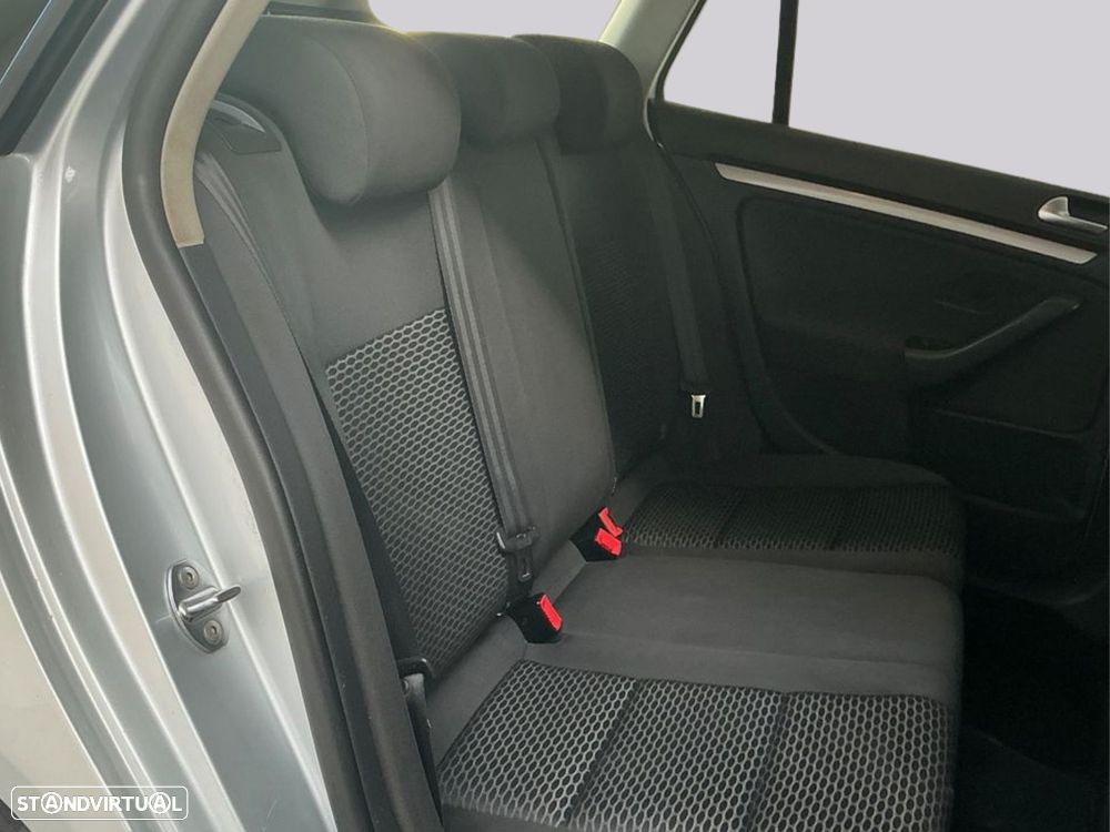 VW Golf Variant 1.6 TDi BlueMotion Trendline - 8