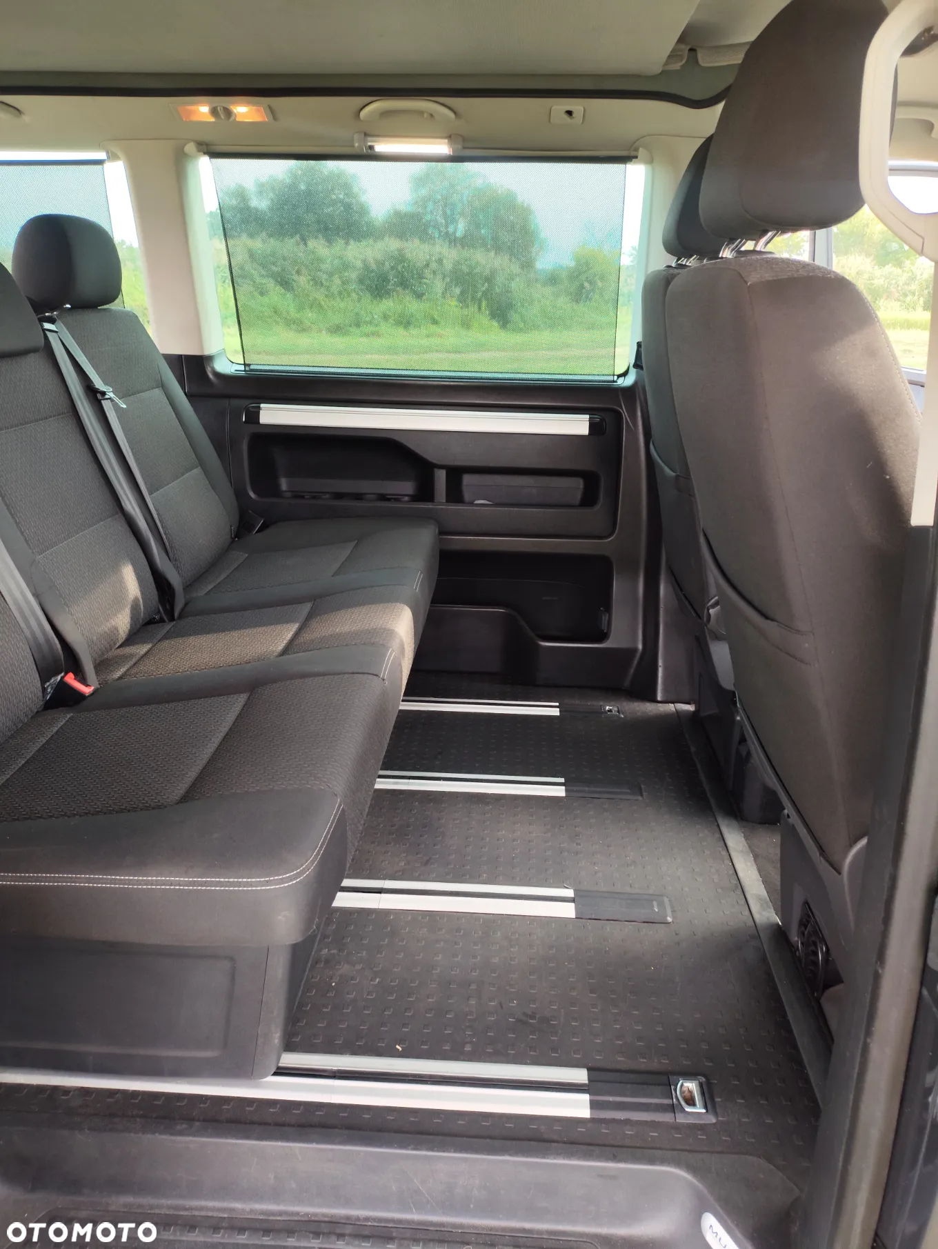 Volkswagen Multivan 2.0 TDI L2 Life DSG - 27