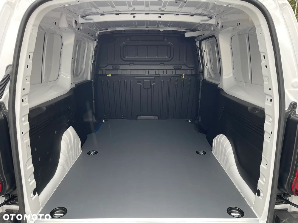 Toyota Proace City - 8