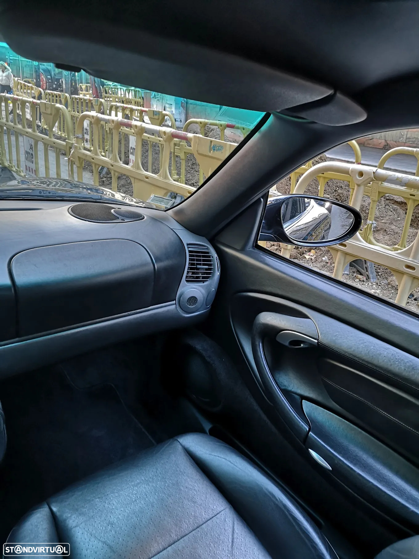 Porsche 911 (996) Carrera Coupé - 11