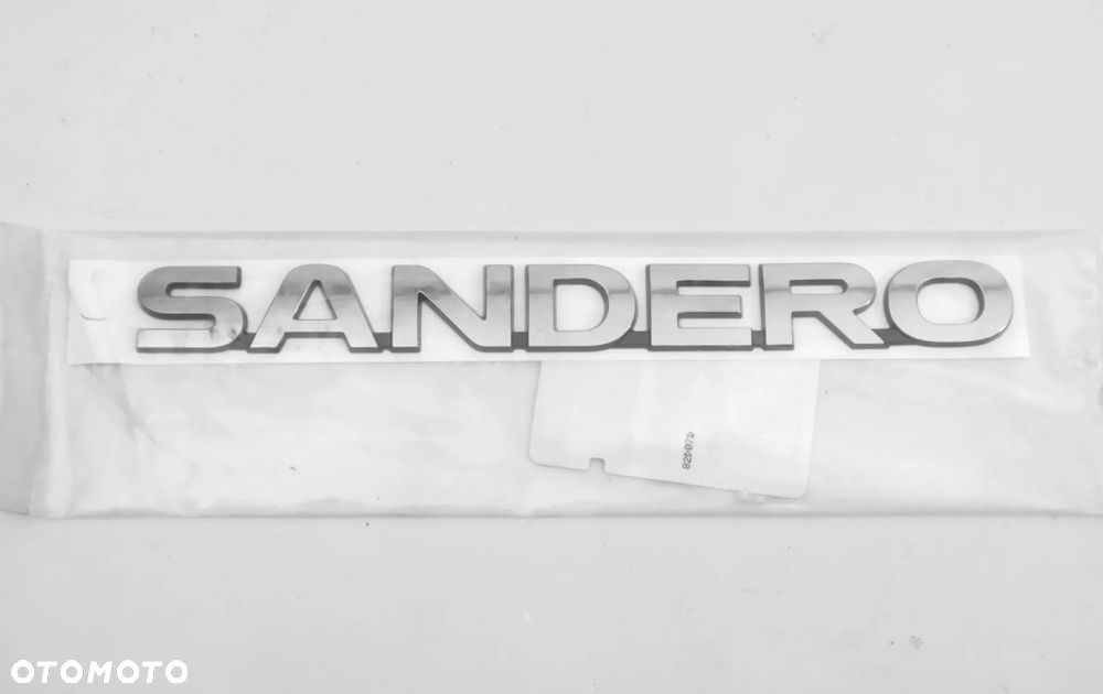 DACIA SANDERO klapa tył NAPIS LOGO ZNACZEK 2 szt. NOWE !!! ORYGINAŁ OE - 4