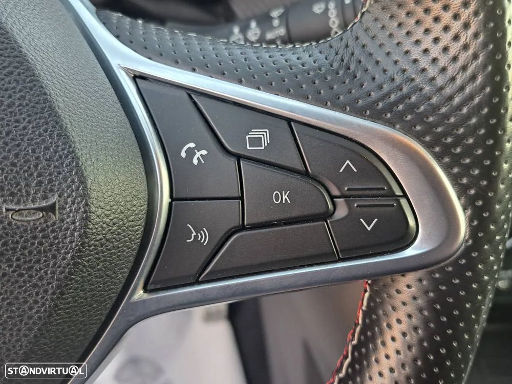 Renault Captur 1.0 TCe RS Line - 34