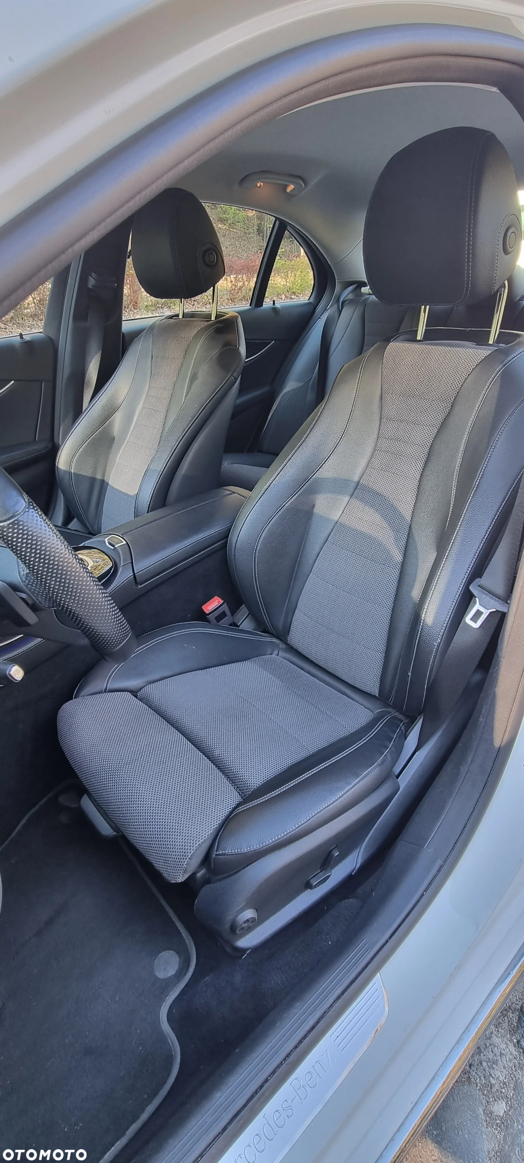 Mercedes-Benz Klasa E 200 9G-TRONIC - 11