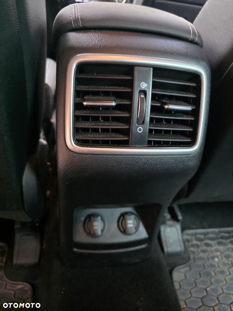 Kia Sportage 1.6 GDI Black Edition 2WD - 12