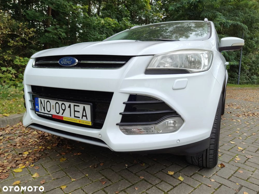 Ford Kuga 1.6 EcoBoost 2x4 Titanium - 18
