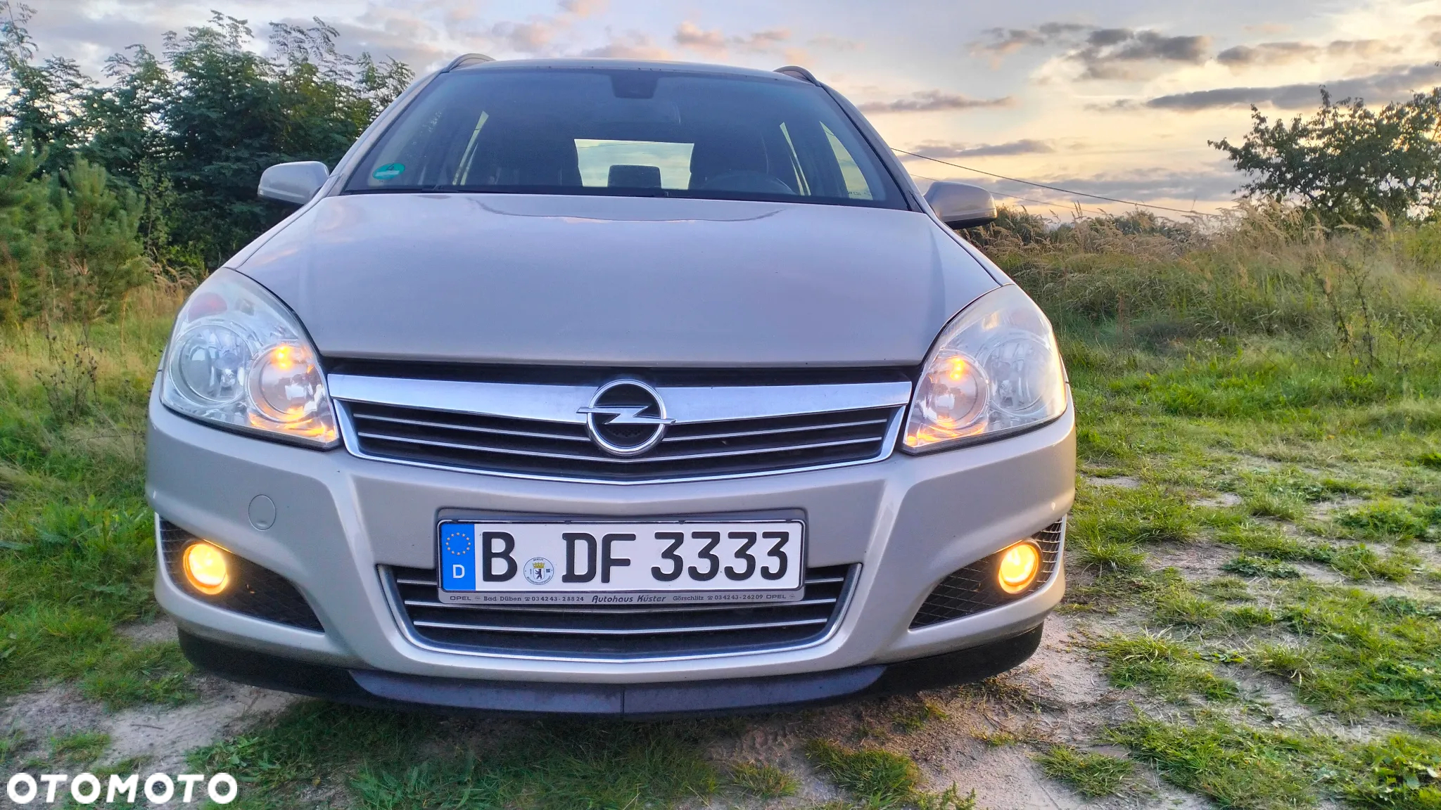 Opel Astra 1.6 Caravan Cosmo - 14