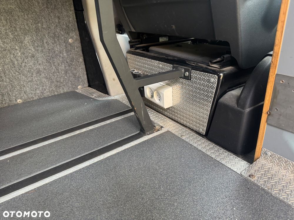 Volkswagen Transporter T6.1 Lang Plus Comfortline - 28