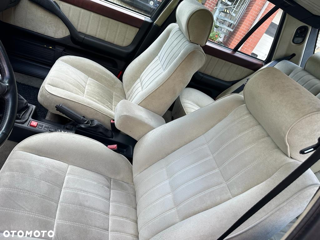 Lancia Thema 2.0 i.e 16V LE - 4
