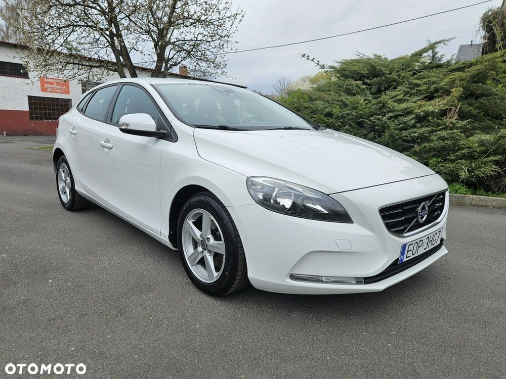 Volvo V40 D2 Momentum - 6