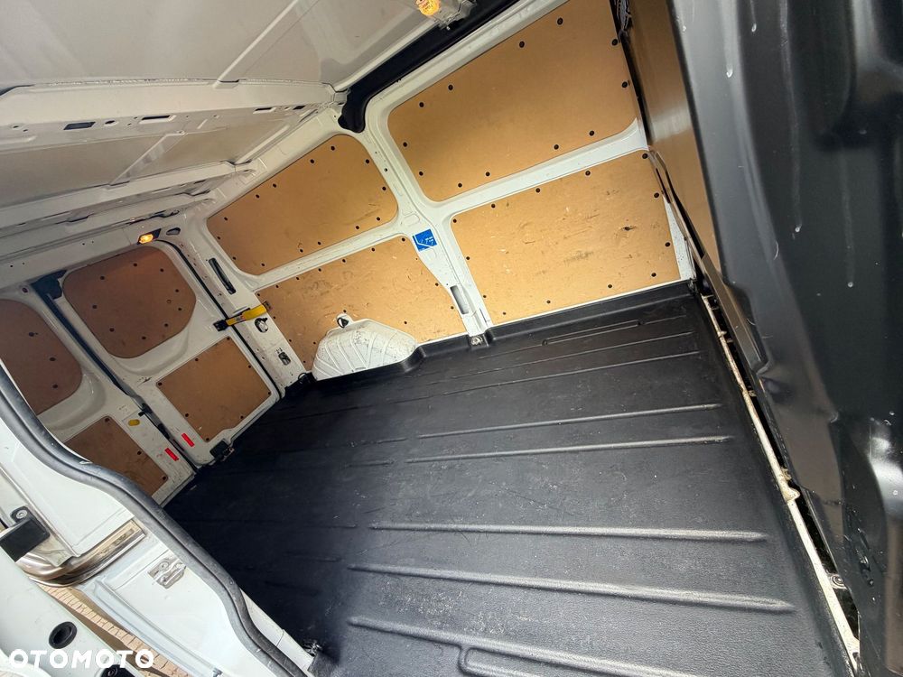 Ford Transit Custom - 18