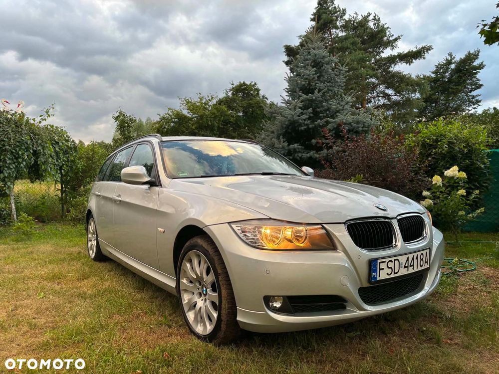 BMW Seria 3 318d DPF - 30