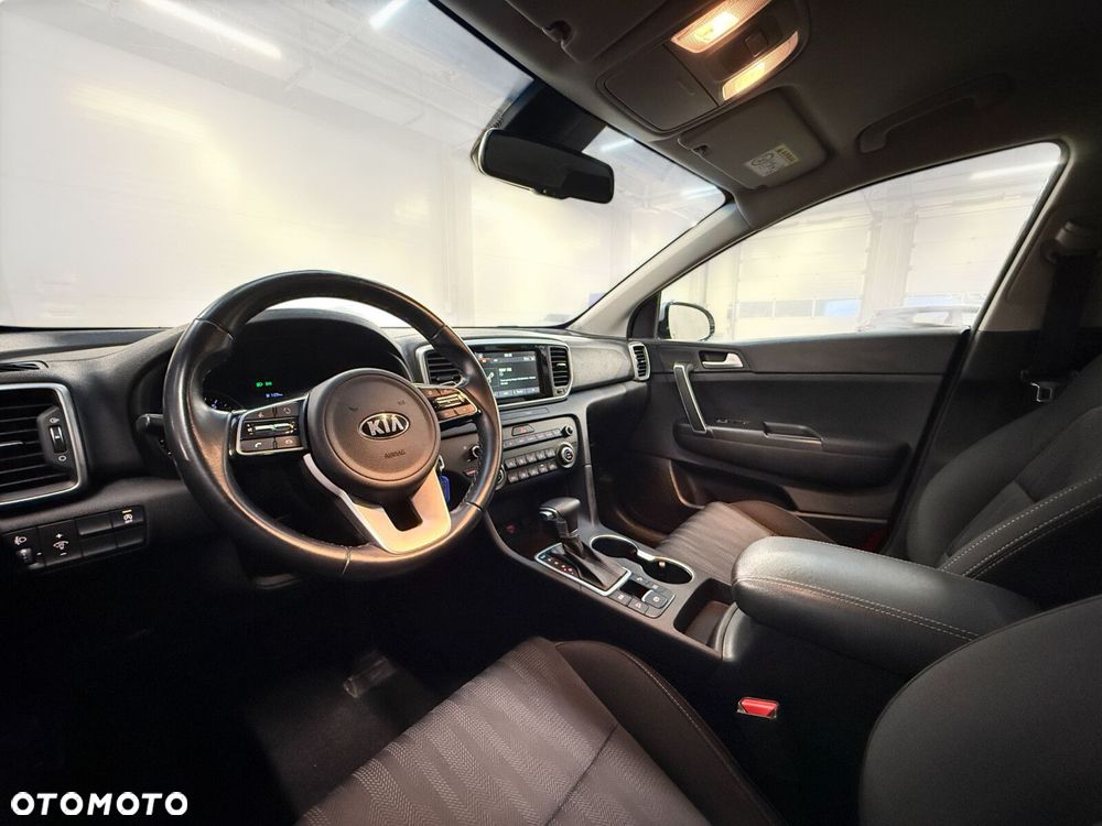 Kia Sportage - 16