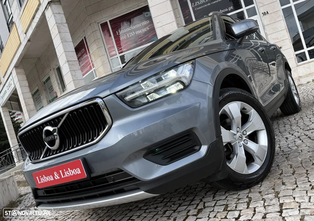 Volvo XC 40 2.0 D3 Momentum - 2