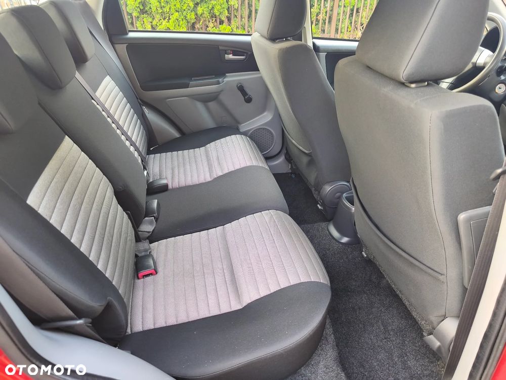 Suzuki SX4 1.6 VVT 4x4 Club - 23
