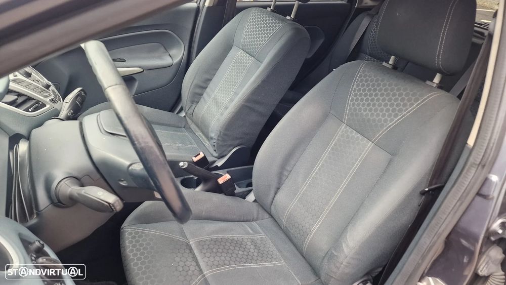 Ford Fiesta 1.25 Titanium - 6