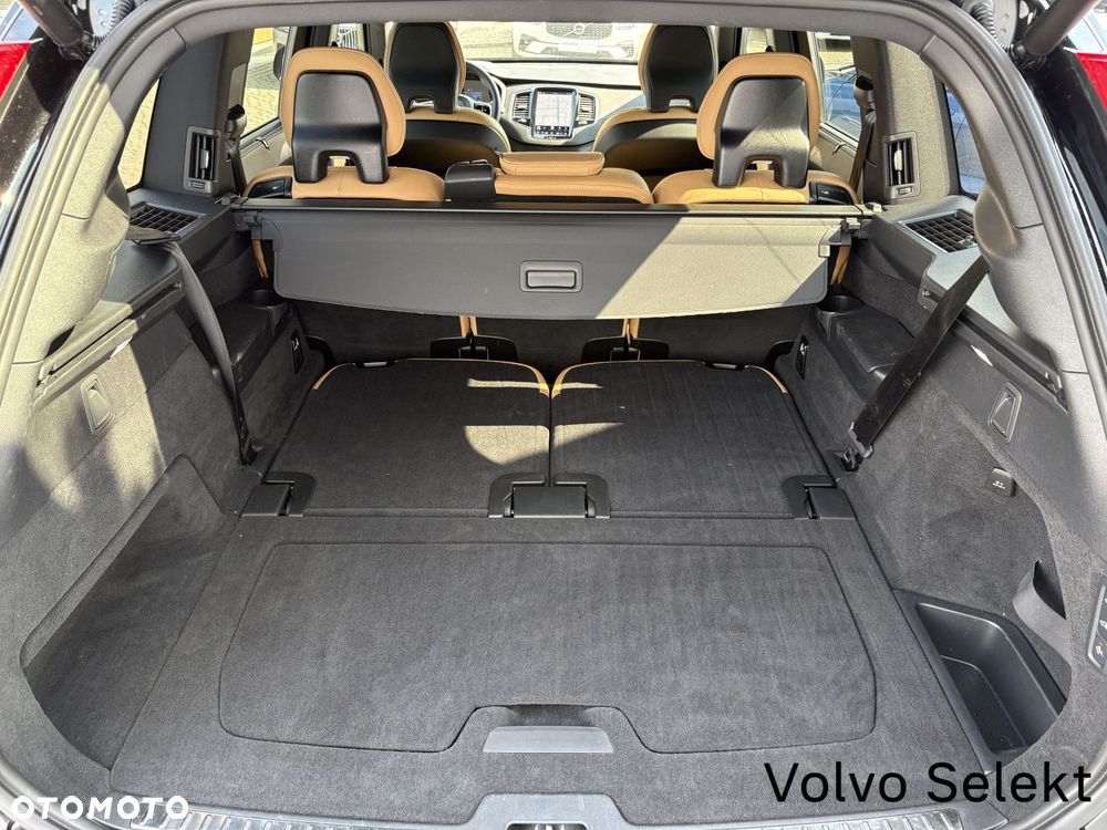 Volvo XC 90 - 28