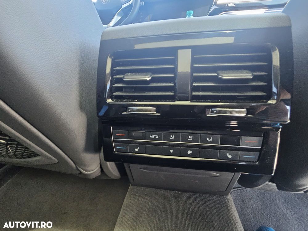 Volkswagen Touareg V6 TDI Elegance - 13