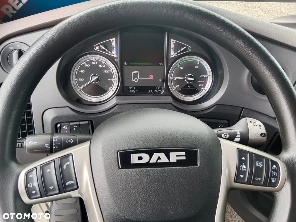 DAF - 32