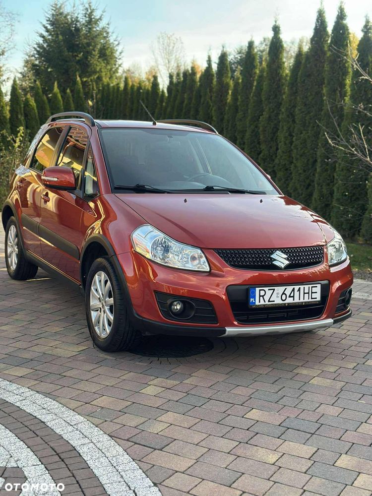 Suzuki SX4 1.6 Comfort Plus 4WD - 1