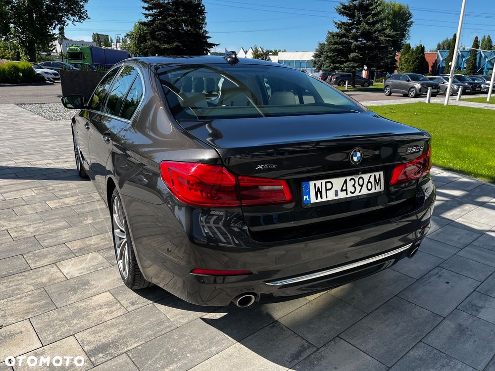 BMW Seria 5 - 12