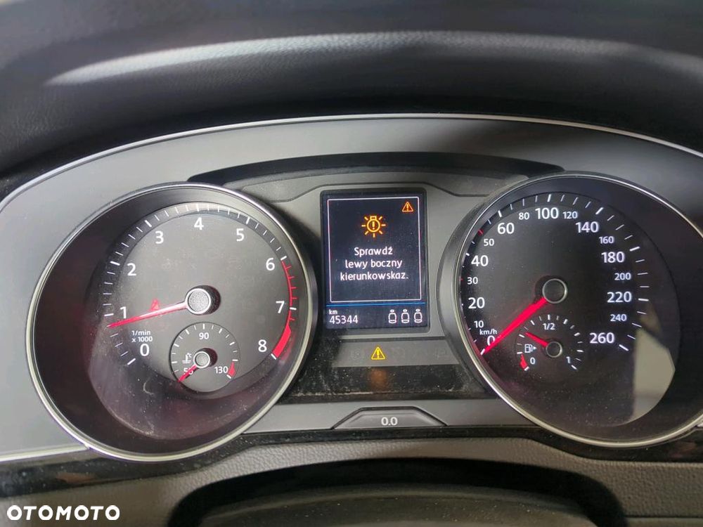 Volkswagen Passat Variant 1.5 TSI EVO Business DSG - 10