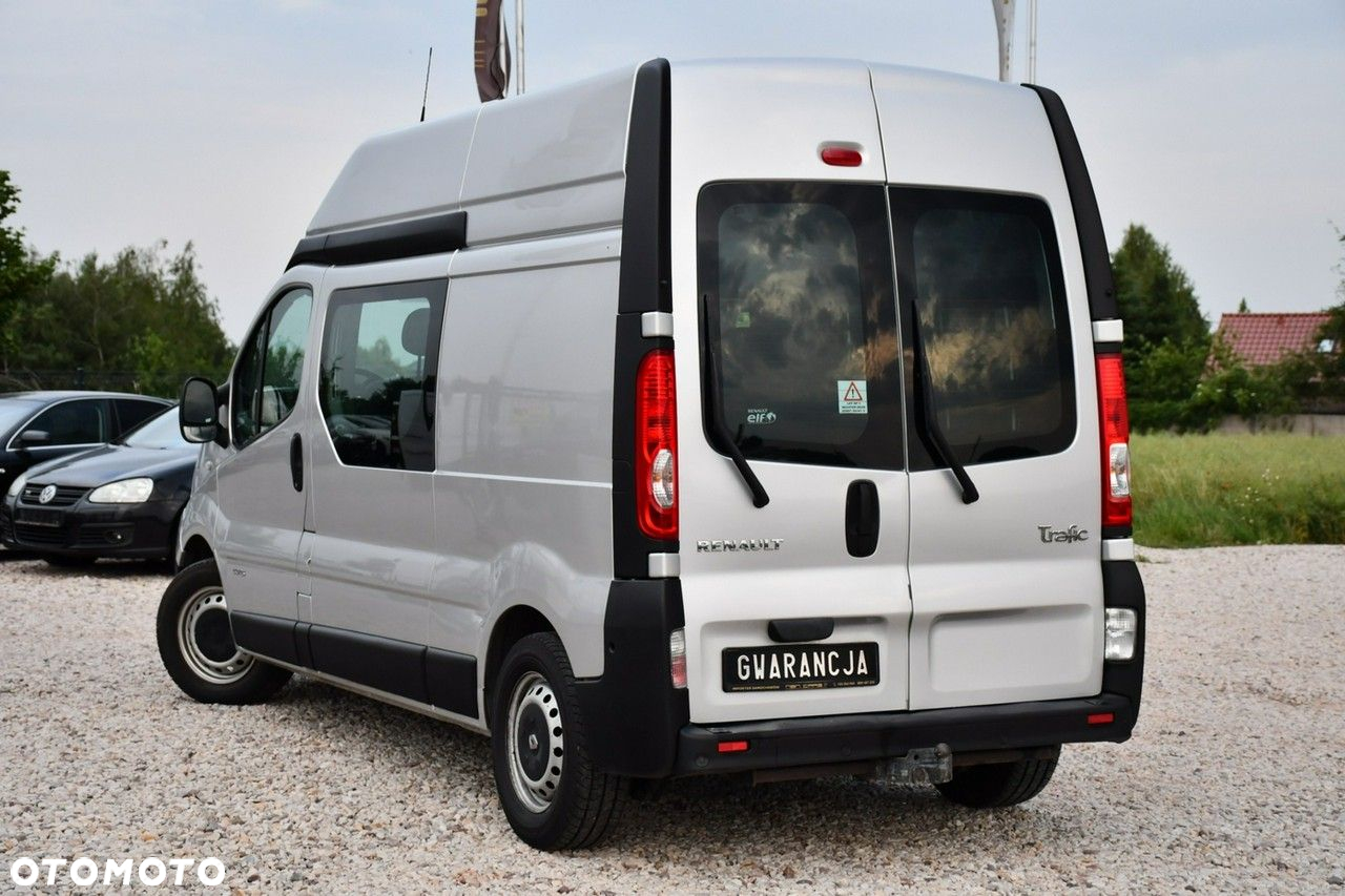Renault Trafic - 15