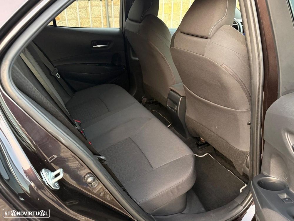 Toyota Corolla 1.8 Hybrid Comfort+P.Sport - 17