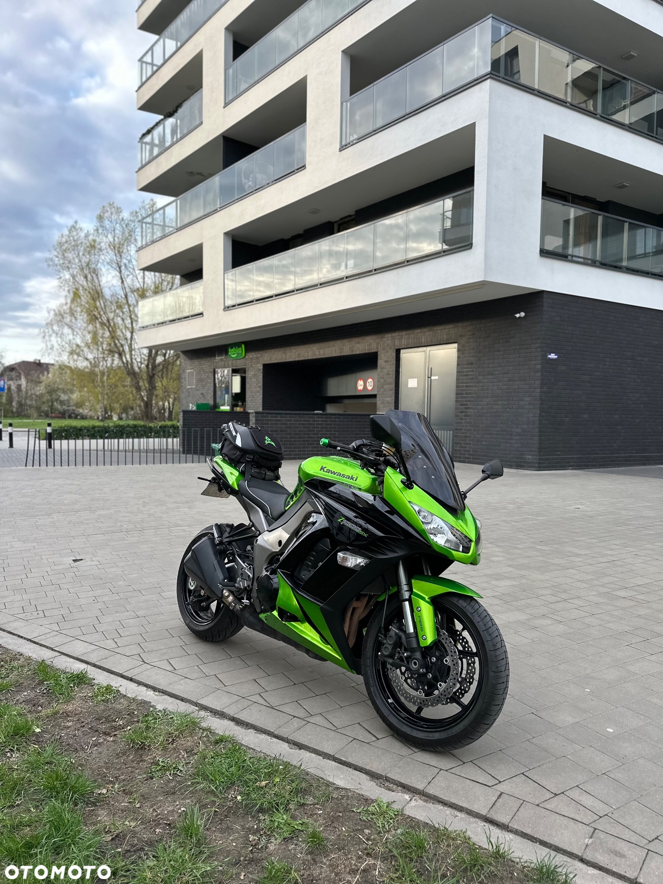 Kawasaki Ninja 1000 SX - 4