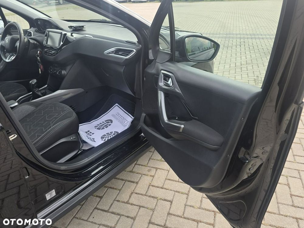 Peugeot 2008 - 21