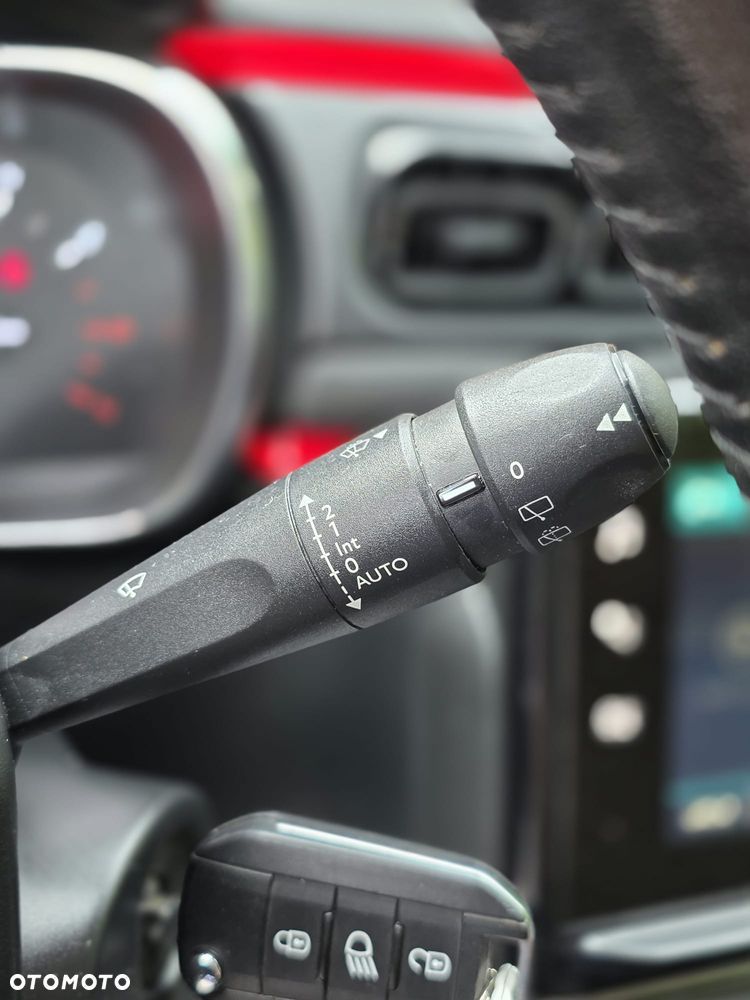 Citroën C3 Pure Tech 110 Stop&Start RED BLOCK - 19