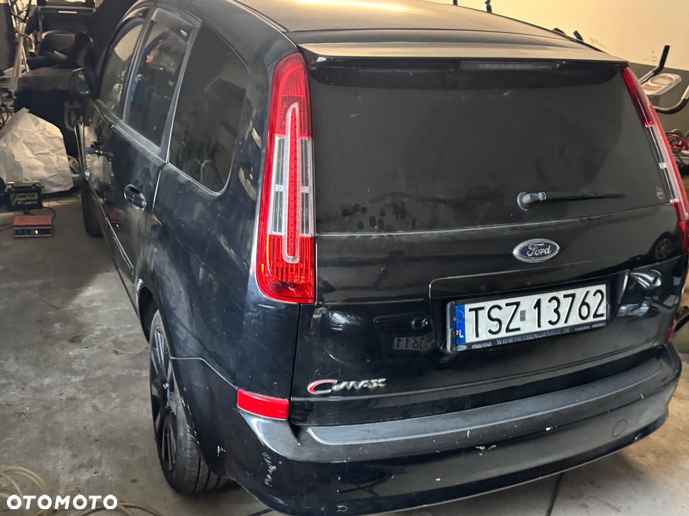 Ford C-MAX - 11