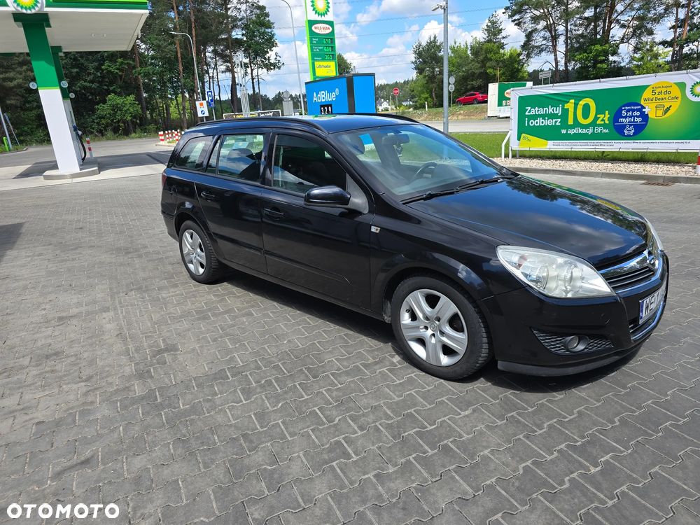 Opel Astra 1.6 Essentia - 4