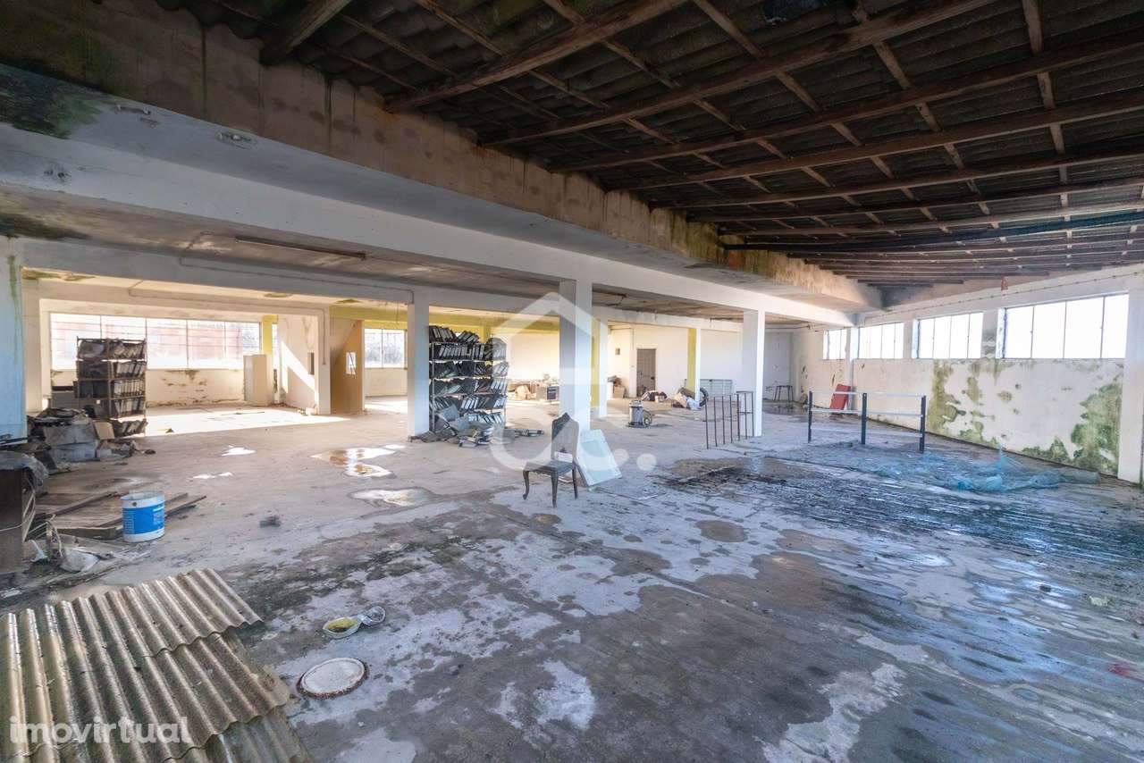 Prédio no Centro de Guimarães - Grande imagem: 4/19