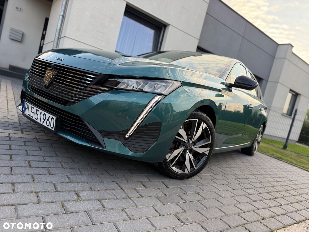 Peugeot 308 1.6 Hybrid PHEV Allure EAT8 - 21