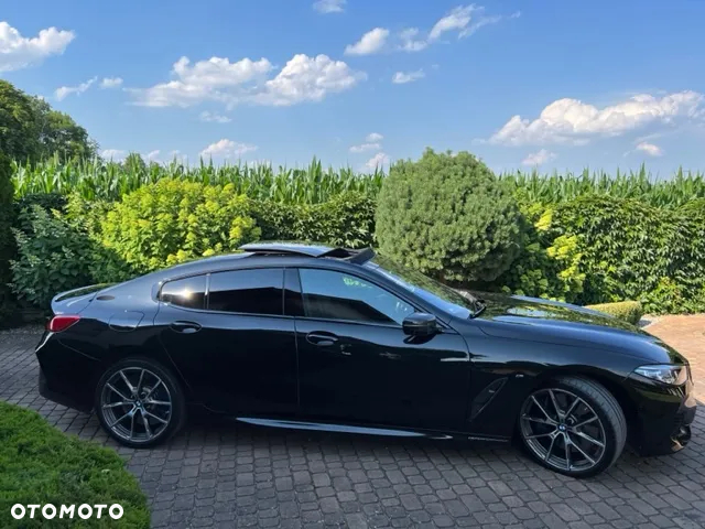 BMW Seria 8 M850i xDrive - 4