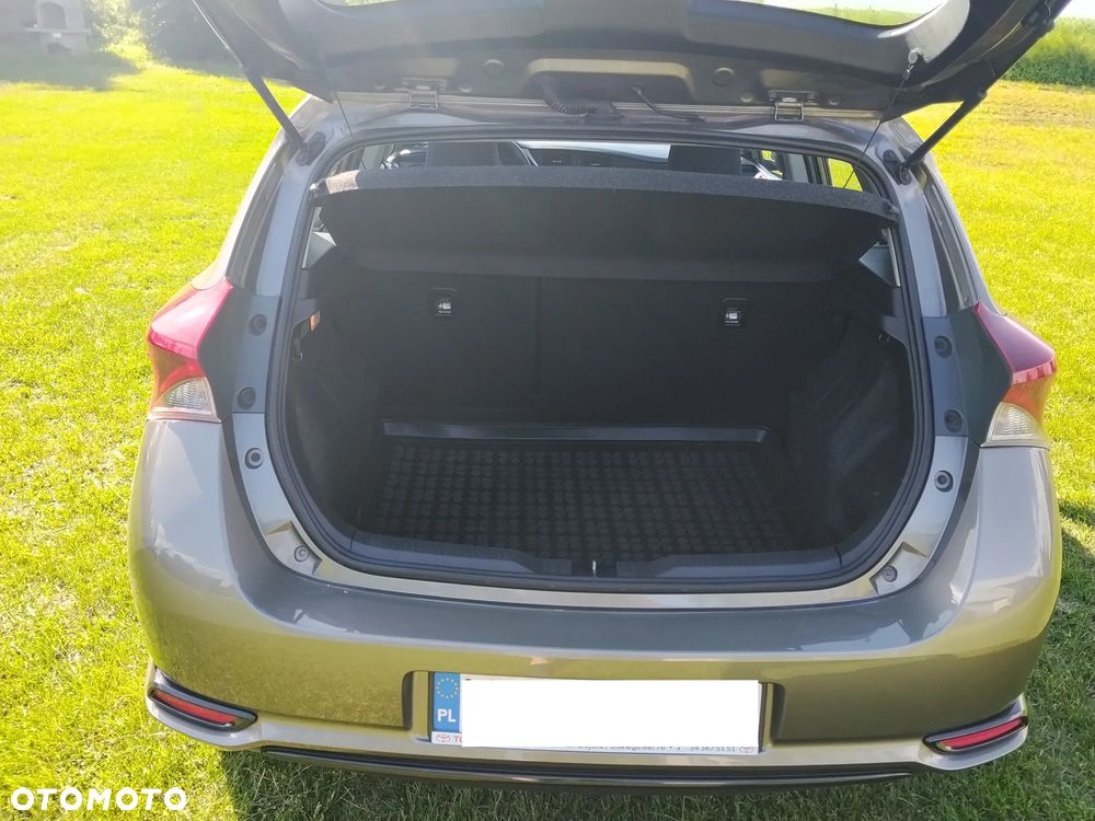 Toyota Auris 1.33 VVT-i Active - 11