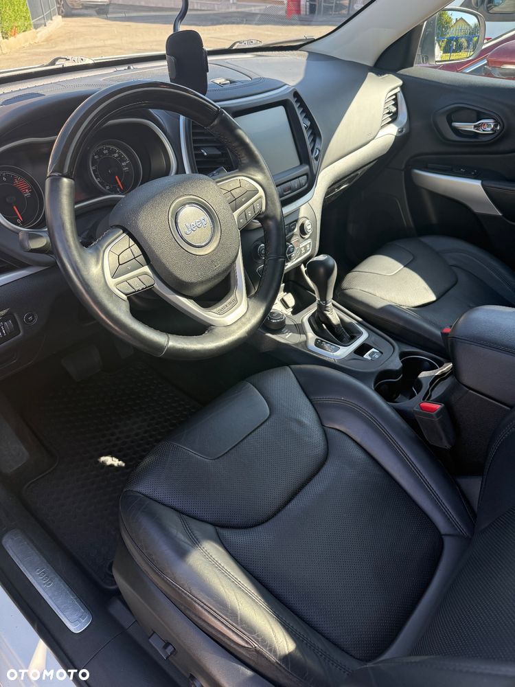 Jeep Cherokee 3.2 V6 Active Drive I Overland - 25