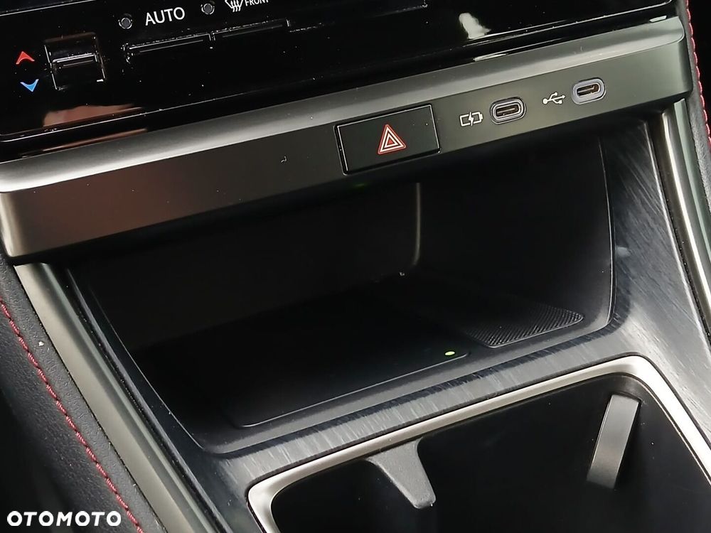 Lexus LBX 1.5 Hybrid Elegant - 28