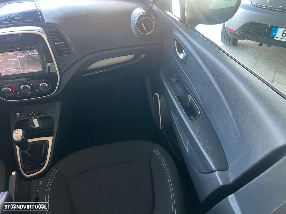 Renault Captur 0.9 TCE Exclusive - 8