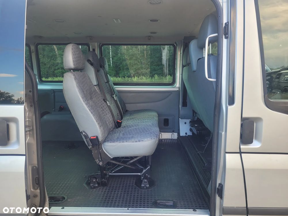 Ford Transit - 17