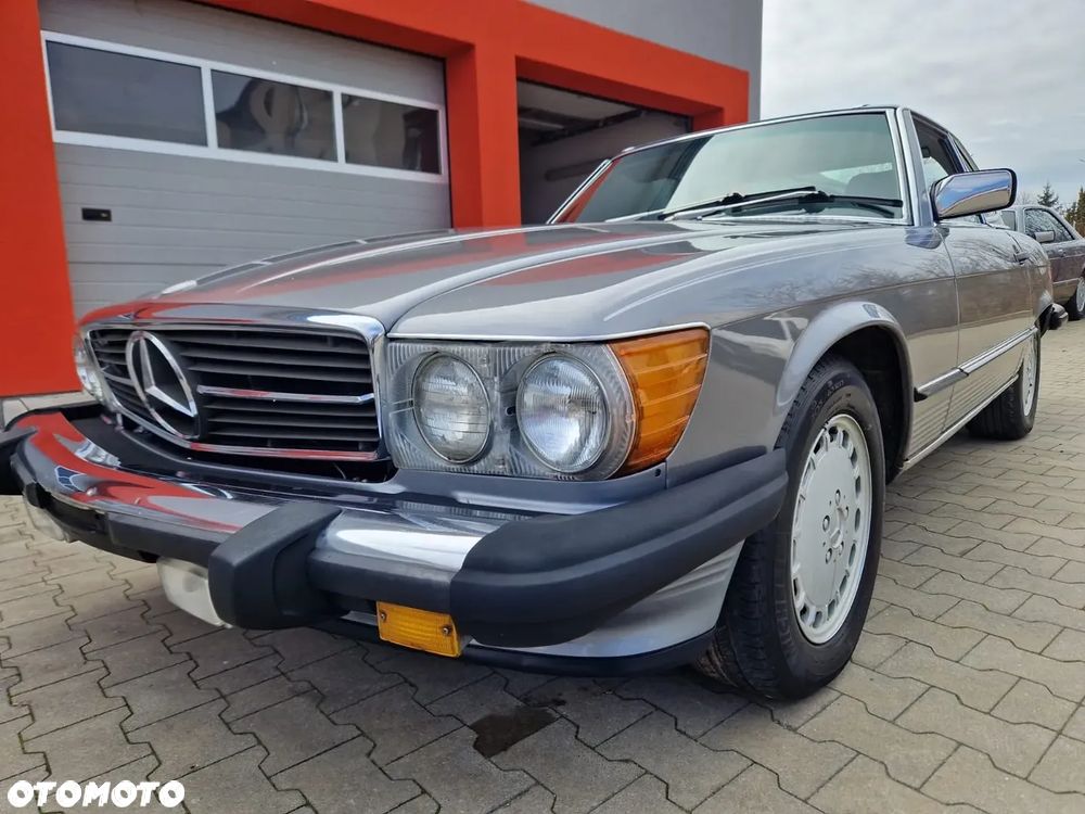 Mercedes-Benz SL - 1