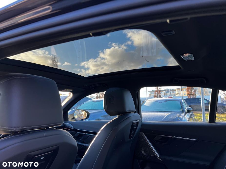 BMW Seria 5 520d mHEV M Sport - 28