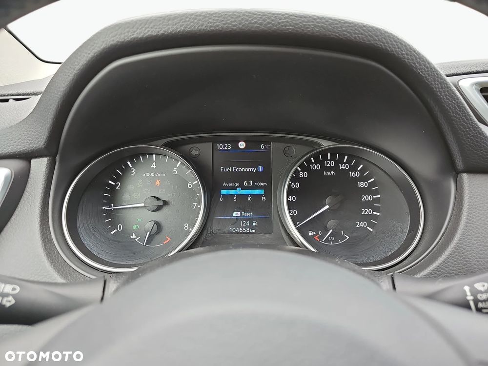 Nissan Qashqai 1.3 DIG-T Acenta - 16